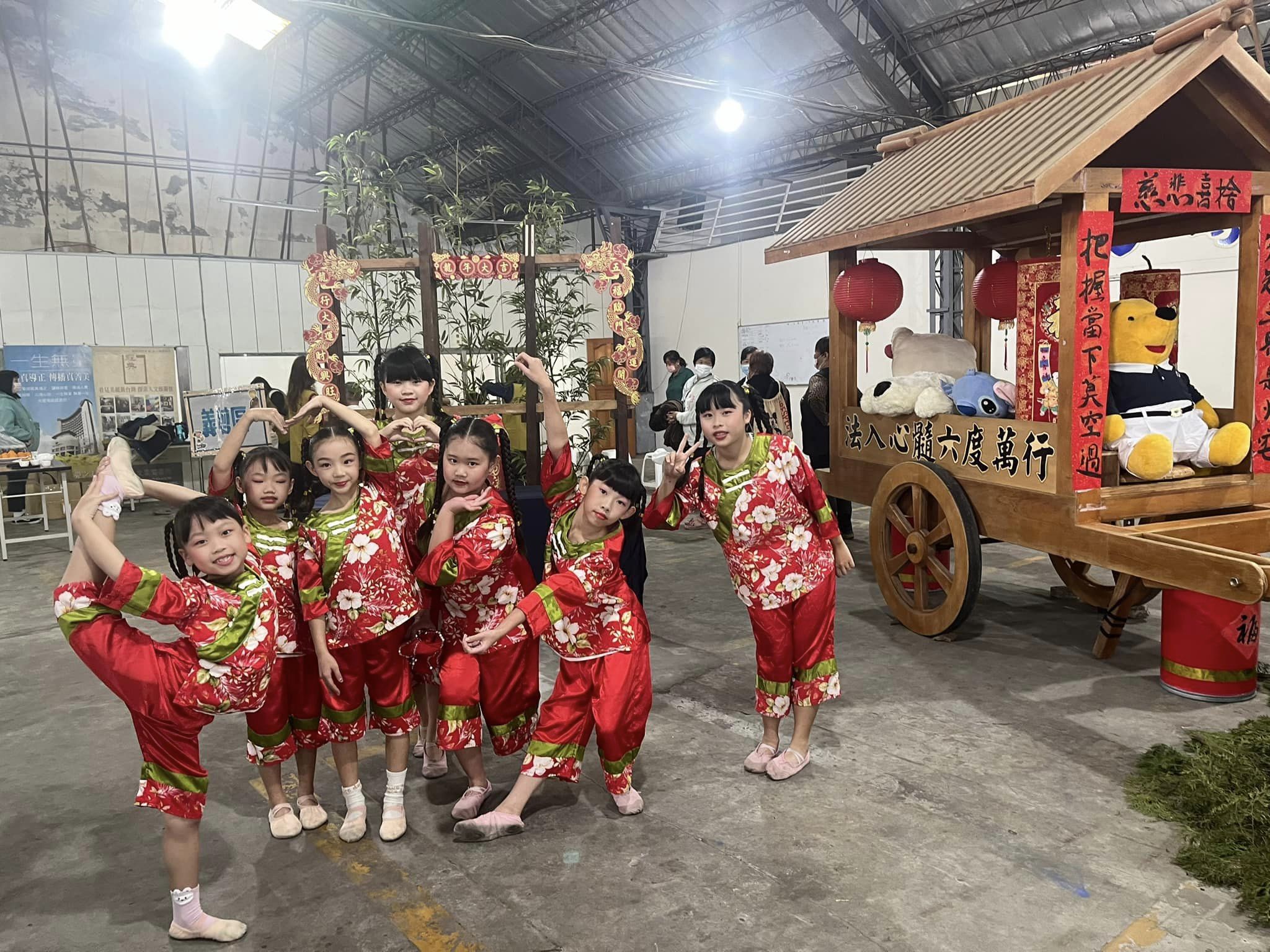 育英舞蹈隊慈濟公益展演